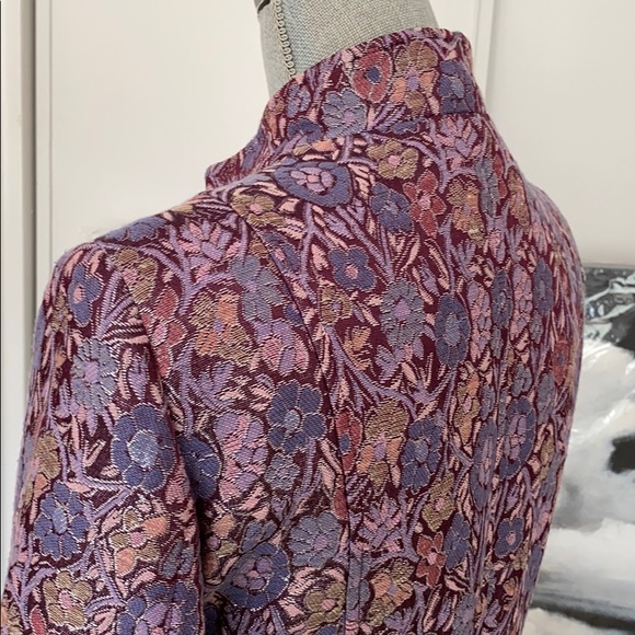 Light dressy coat/jacket - Picture 4 of 9